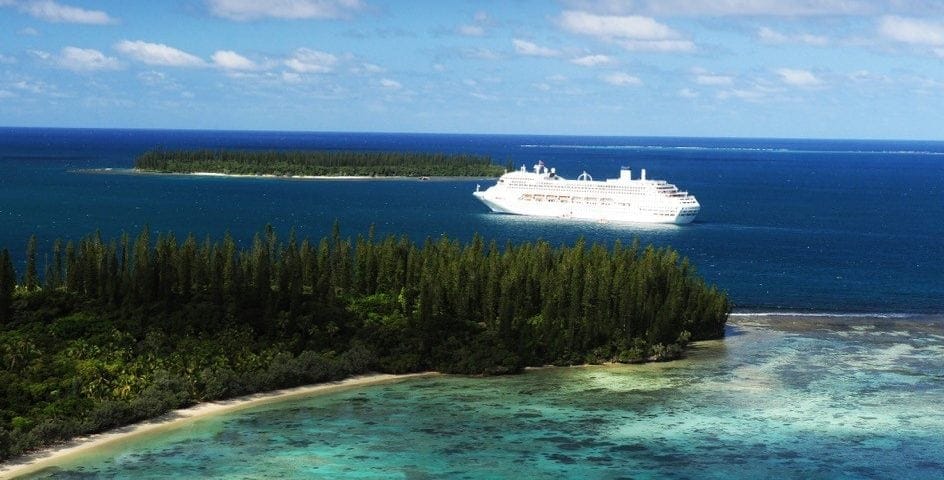 Cruise-in-New-Caledonia
